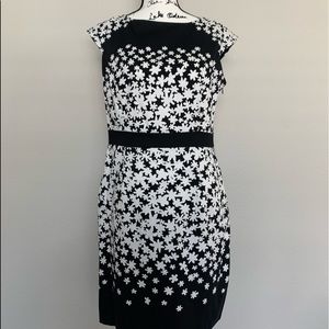 New York & Company Black and White Floral Dress